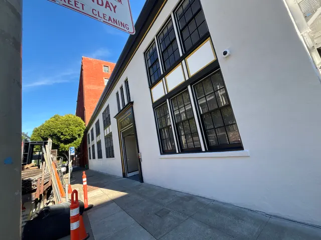 Commercial Exterior